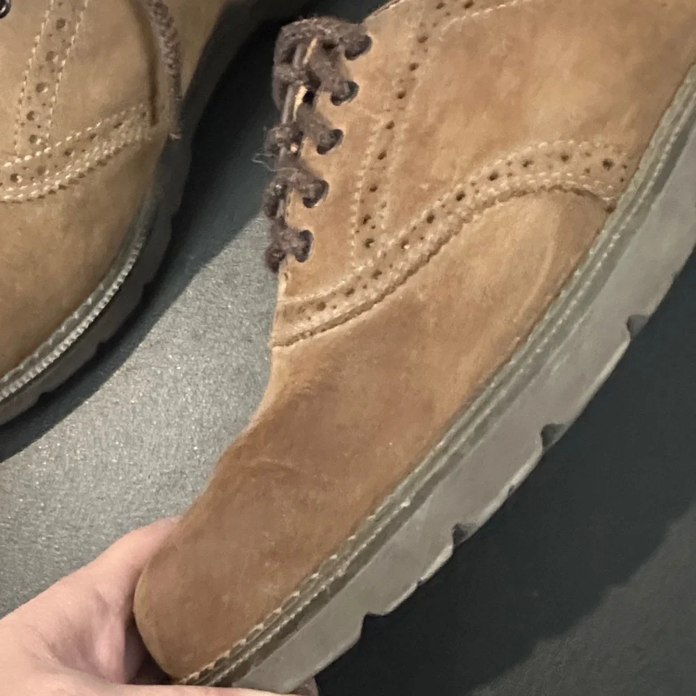 Rockport men’s Brown Suede lace up Oxfords size 10